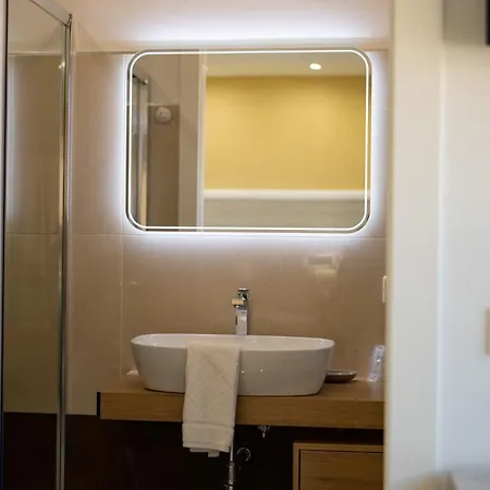 Bed & Breakfast Jerocades 4*