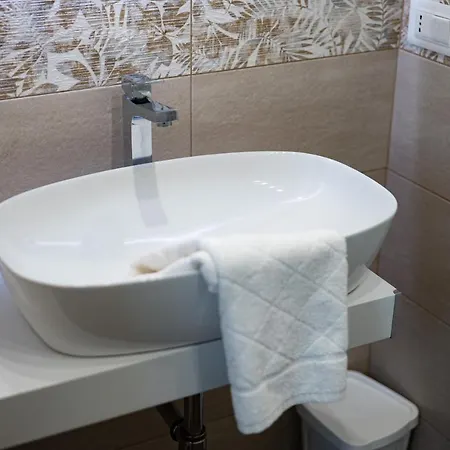 Jerocades Паргелия