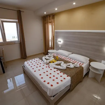 Jerocades Frühstückspension Parghelia