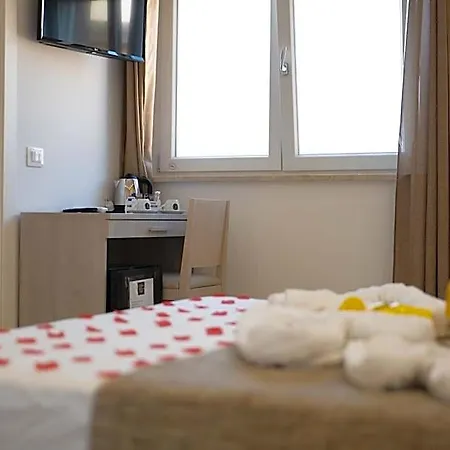 Bed & Breakfast Jerocades 4*
