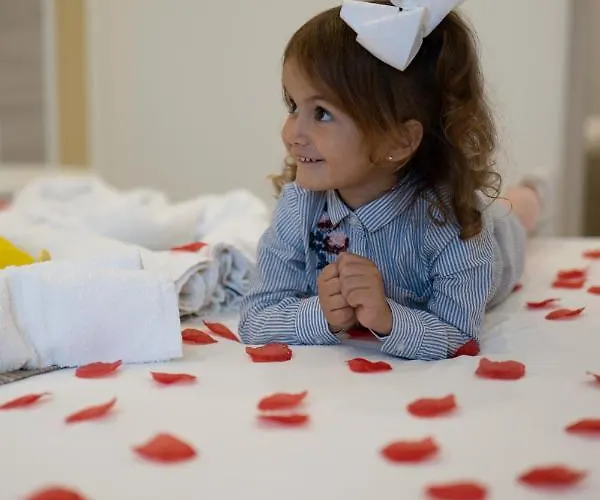 Jerocades Bed & Breakfast 4*