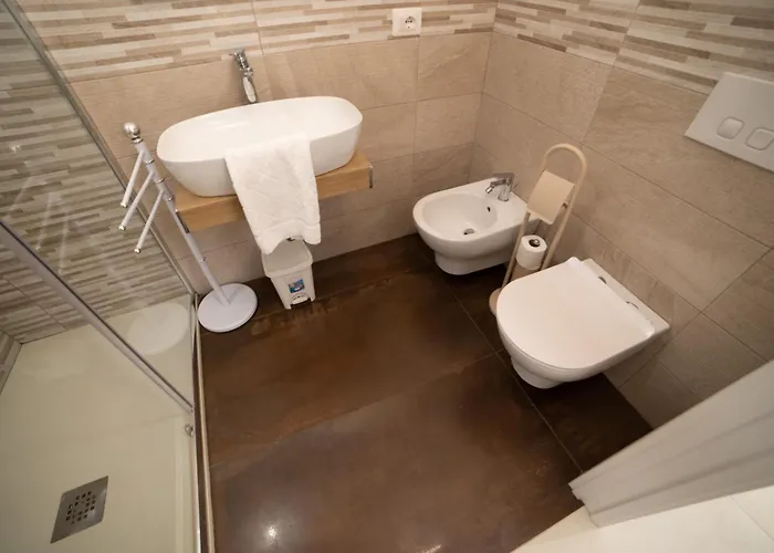 Jerocades Bed & Breakfast 4*