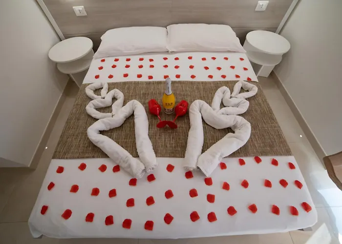 Jerocades Bed & Breakfast 4*